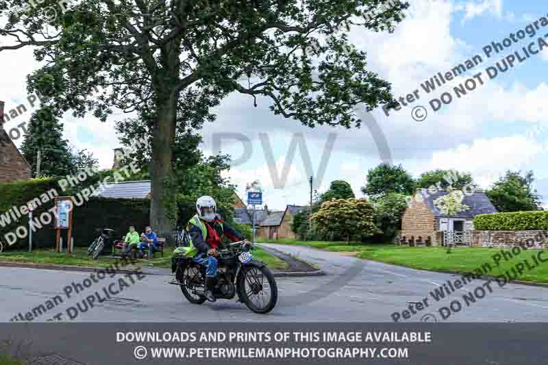 Vintage motorcycle club;eventdigitalimages;no limits trackdays;peter wileman photography;vintage motocycles;vmcc banbury run photographs